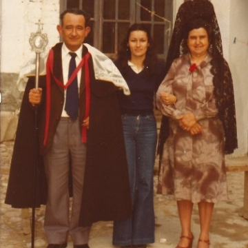 Vidal, Mari y Adora